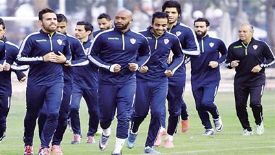 مشادة كلامية بين ثنائي الزمالك قبل مواجهة صن داونز