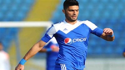 بالصورة .. رئيس الأهلي  يطلب ضم العجيزي واللاعب يرد :