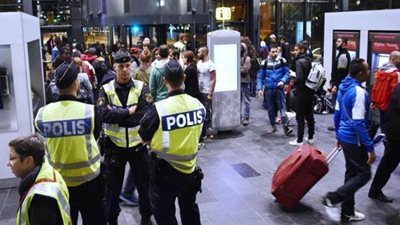  السويد تخفض توقعاتها لأعداد طالبي اللجوء هذا العام