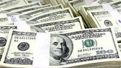 الدولار يحلق عالياً قبل اجتماع المركزي الأمريكي ونظيره الياباني