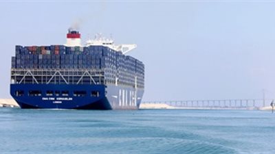 عبور 54 سفينة لقناة السويس بإجمالي حمولة 3,5 مليون طن