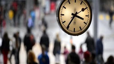 السيسي يصدق على قانون إلغاء التوقيت الصيفى