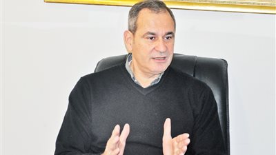 برلماني: إقالة محافظ البنك المركزي لن تحل أزمة الدولار