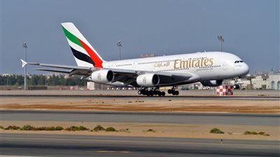 طائرة إماراتية تهبط اضطراريًا في الهند بسبب عطل فني