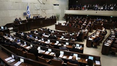الكنيست الإسرائيلي يقرّ مشروعاً لتهجير 7 آلاف فلسطيني بالداخل المحتل