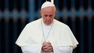 بابا الفاتيكان: العالم في حالة حرب