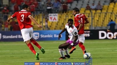 فوز غالي يكتب بخط عريض 