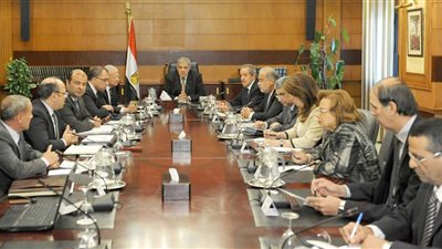 6 قرارات حكومية في اجتماع 