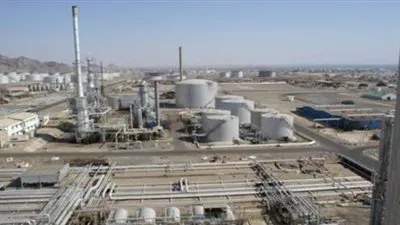 الحكومة اليمنية تحول مليون برميل نفط لمصفاة عدن