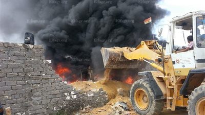 حريق يلتهم مخزن خردة بالناصرية الجديدة فى الإسكندرية ..(صور)