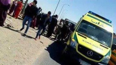 مصرع وإصابة 12 شخص فى حادث تصادم 3سيارات واحتراق ميكروباص بالشرقية 