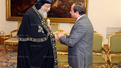 الرئاسة تكشف كواليس لقاء السيسي والبابا تواضروس الثاني 