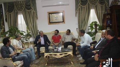 أحمد حلمي يجتمع مع محافظ جنوب سيناء من أجل فيلمه الجديد