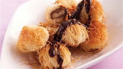  طريقة تحضير كنافة رول بالشيكولاتة والكراميل الشهية