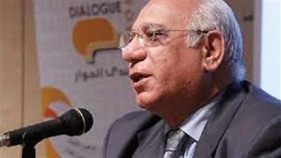 نادر نور الدين يسأل 