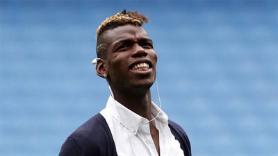 بوجبا يصل أمريكا لاجراء الكشف الطبي تمهيدًا لانضمام لمان يونايتد