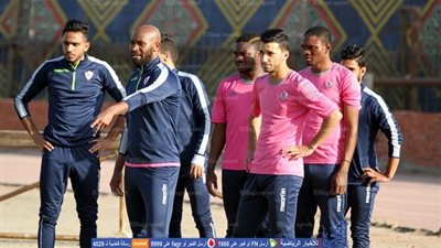 مؤمن سليمان يقود مران المستبعدين بالزمالك لأول مرة 