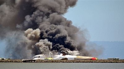 تحطم قاذفة مقاتلة أمريكية ومقتل قائدها في كاليفورنيا