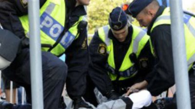 السويد تلقي القبض على شخص يشتبه بتورطه في جرائم إرهابية