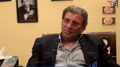 لقاء مع خالد يوسف يروي فيه تفاصيل رحلته السياسية ويفجر العديد من المفاجآت 