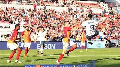 بالفيديو.. مانشستر يونايتد يسحق جلطة سراي.. وإبراهيموفيتش يسجل هدفا عالميا 