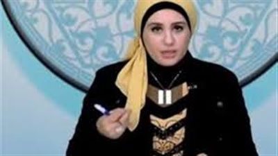 نادية عمارة تًهاجم الإعلاميين: 