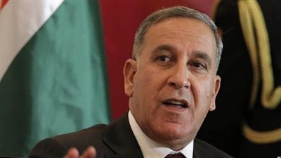  وزير الدفاع العراقي يتهم الجبوري بالتورط في عمليات فساد 