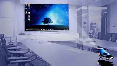 الاعلان عن الهاتف الذكي 