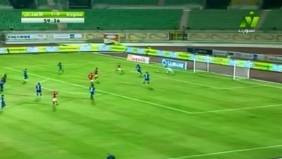 بالفيديو.. المهدي سليمان يواصل التأهل ويتصدى لهدف مؤكد للأهلي