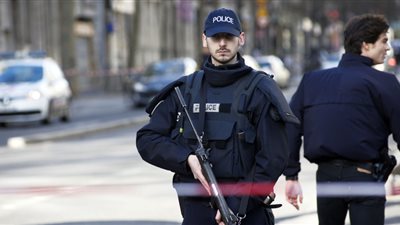 الإدعاء الفرنسي يوجه الاتهام لشخص سادس على صلة بمنفذ اعتداء نيس الإرهابي