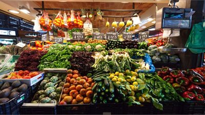 تعرف علي أسعار الخضروات والفاكهة بسوق العبور اليوم الثلاثاء