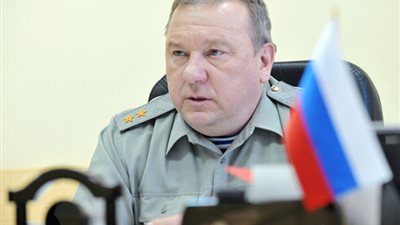 ضباط روس يدربون أفراد القوات السورية