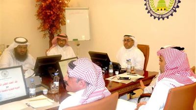 بلدي وغرفة المدينة يبحثان تشكيل لجنة لدراسة معوقات الاستثمار