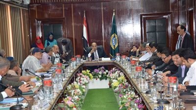 محافظ الدقهلية: تاخر المشروعات بسبب خلل فى الاجراءت والدولة تدفع الثمن 