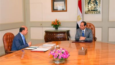 تفاصيل لقاء الرئيس بالفريق مهاب مميش رئيس هيئة قناة السويس‎
