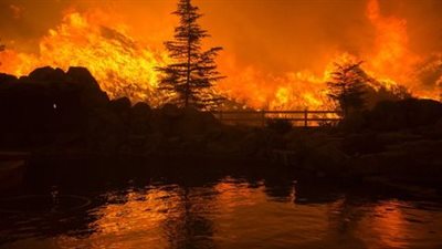 استمرار اشتعال الحرائق في غرب الولايات المتحدة 