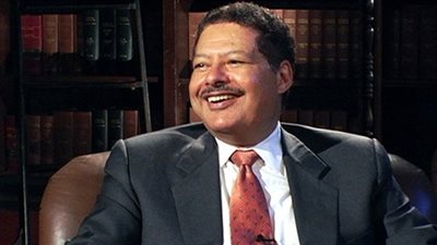 أحمد زويل.. وداعا العالم 