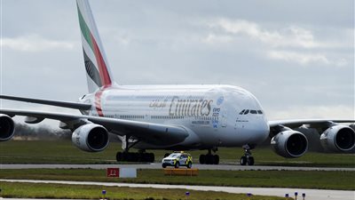 طيران الإمارات: الطائرة كانت قادمة من الهند وعلى متنها 275 شخصا 