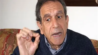 حسام عيسى: صندوق النقد ليس حل مصر للخروج من أزمتها