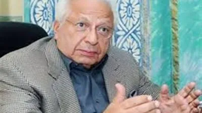 احمد عكاشة: 