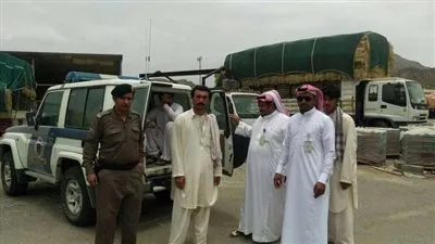 عمل المخواة يضبط 7 وافدين مخالفين في سوق الأعلاف