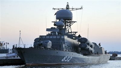 مصر تتسلم لنش الصواريخ الروسي 