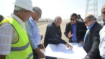 وزير النقل يتابع أعمال تنفيذ الطريق الدائري الاقليمي بالقليوبية.. (صور)