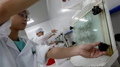  ثُلث البريطانيين ألغوا أجازاتهم خوفاً من لدغات 