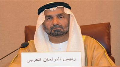  رئيس البرلمان العربي يعزي بوفاة أحمد زويل