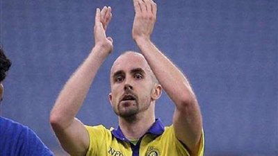 الشارقة يقترب من ضم 