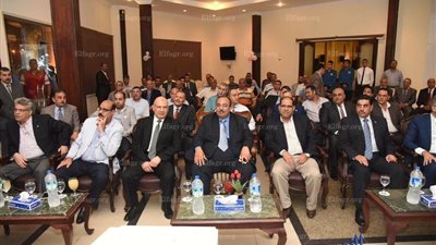 محافظ الإسكندرية: استلام 80 ميني باص خلال شهرين لخدمة المناطق الشعبية بالمحافظة