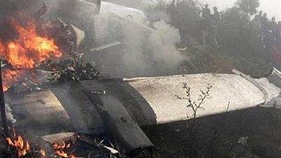 عاجل.. تحطم طائرة شحن على طريق سريع شمالي إيطاليا  