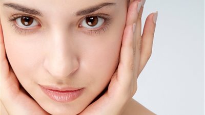 منتجات التقشير خلال النوم لتجديد خلايا بشرتك قبل الزفاف 