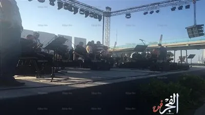 خاص| الاستعدادات النهائية لحفل هاني شاكر فى مكتبة الإسكندرية (صور)